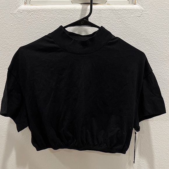 Alo Kick It Crop Tee W1367r Black - S - Picture 1 of 6